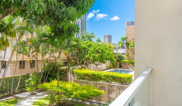 555 大学 Avenue,Honolulu,Hawaii,96826,1 ベッドルーム ベッドルーム,1 バスルームバスルーム,コンド / タウンハウス,University,1,18274383