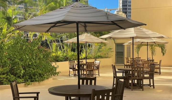 1860 Ala Moana Boulevard,Honolulu,Hawaii,96815,2 ベッドルーム ベッドルーム,2 バスルームバスルーム,コンド / タウンハウス,Ala Moana,12,18274446