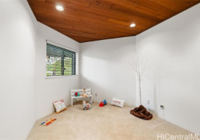 1280 Puualoha Street,Kailua,Hawaii,96734,4 ベッドルーム ベッドルーム,2 バスルームバスルーム,一戸建て,Puualoha,18274680