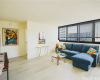 1571 Piikoi Street,Honolulu,Hawaii,96822,2 Bedrooms Bedrooms,1 BathroomBathrooms,Condo/Townhouse,Piikoi,7,18731554