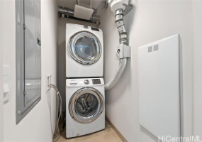 1001 Queen Street,Honolulu,Hawaii,96814,2 Bedrooms Bedrooms,2 BathroomsBathrooms,Condo/Townhouse,Queen,25,18808315