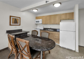 229 Paoakalani Avenue,Honolulu,Hawaii,96815,1 Bedroom Bedrooms,1 BathroomBathrooms,Condo/Townhouse,Paoakalani,14,18276078