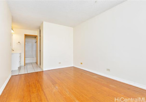 2452 Tusitala Street,Honolulu,Hawaii,96815,2 ベッドルーム ベッドルーム,1 バスルームバスルーム,コンド / タウンハウス,Tusitala,17,18276157