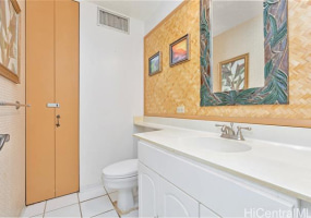 2452 Tusitala Street,Honolulu,Hawaii,96815,2 ベッドルーム ベッドルーム,1 バスルームバスルーム,コンド / タウンハウス,Tusitala,17,18276157