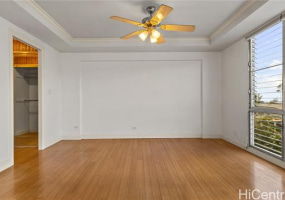 2937 Kalakaua Avenue,Honolulu,Hawaii,96815,1 Bedroom Bedrooms,1 BathroomBathrooms,Condo/Townhouse,Kalakaua,4,18277112