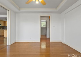 2937 Kalakaua Avenue,Honolulu,Hawaii,96815,1 Bedroom Bedrooms,1 BathroomBathrooms,Condo/Townhouse,Kalakaua,4,18277112