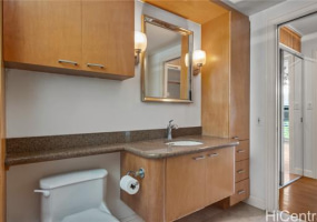2937 Kalakaua Avenue,Honolulu,Hawaii,96815,1 Bedroom Bedrooms,1 BathroomBathrooms,Condo/Townhouse,Kalakaua,4,18277112