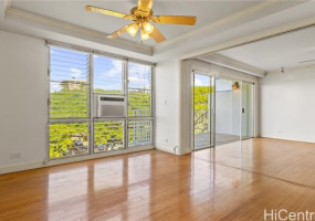 2937 Kalakaua Avenue,Honolulu,Hawaii,96815,1 Bedroom Bedrooms,1 BathroomBathrooms,Condo/Townhouse,Kalakaua,4,18277112