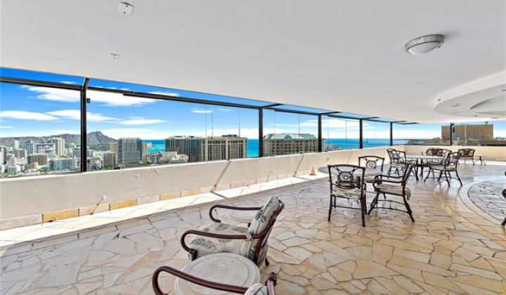 343 Hobron Lane,Honolulu,Hawaii,96815,2 ベッドルーム ベッドルーム,2 バスルームバスルーム,コンド / タウンハウス,Hobron,22,19448764