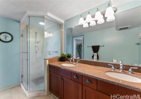 343 Hobron Lane,Honolulu,Hawaii,96815,2 Bedrooms Bedrooms,2 BathroomsBathrooms,Condo/Townhouse,Hobron,44,18277541