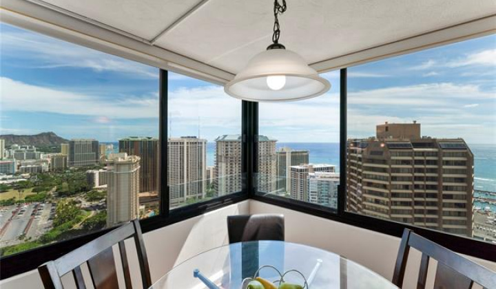 343 Hobron Lane,Honolulu,Hawaii,96815,2 Bedrooms Bedrooms,2 BathroomsBathrooms,Condo/Townhouse,Hobron,44,18277541