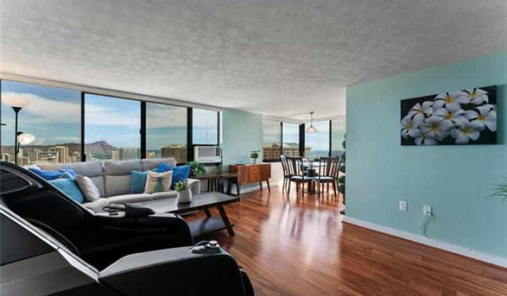 343 Hobron Lane,Honolulu,Hawaii,96815,2 Bedrooms Bedrooms,2 BathroomsBathrooms,Condo/Townhouse,Hobron,44,18277541