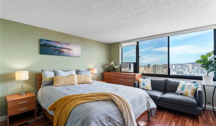 343 Hobron Lane,Honolulu,Hawaii,96815,2 Bedrooms Bedrooms,2 BathroomsBathrooms,Condo/Townhouse,Hobron,44,18277541