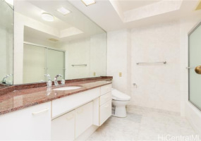 425 South Street,Honolulu,Hawaii,96813,2 ベッドルーム ベッドルーム,2 バスルームバスルーム,コンド / タウンハウス,South,24,18277597