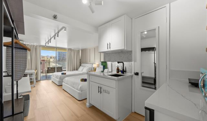 445 Seaside Avenue,Honolulu,Hawaii,96815,1 バスルームバスルーム,コンド / タウンハウス,Seaside,24,19448841