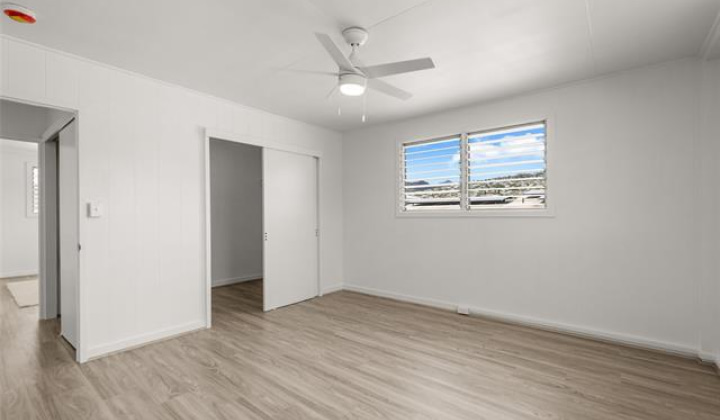 3824 Harding Avenue,Honolulu,Hawaii,96816,5 Bedrooms Bedrooms,2 BathroomsBathrooms,Single family,Harding,18277645