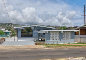 3824 Harding Avenue,Honolulu,Hawaii,96816,5 Bedrooms Bedrooms,2 BathroomsBathrooms,Single family,Harding,18277645