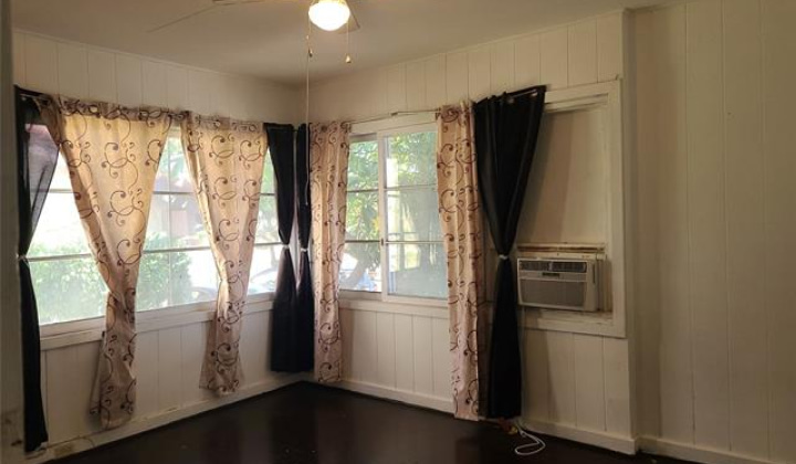 3168 Harding Avenue,Honolulu,Hawaii,96816,3 Bedrooms Bedrooms,1 BathroomBathrooms,Single family,Harding,18278002