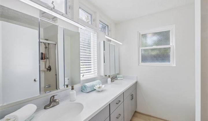 771 Mokapu Road,Kailua,Hawaii,96734,5 Bedrooms Bedrooms,4 BathroomsBathrooms,Single family,Mokapu,18278152