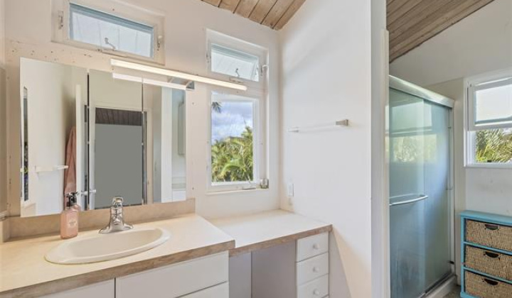 771 Mokapu Road,Kailua,Hawaii,96734,5 Bedrooms Bedrooms,4 BathroomsBathrooms,Single family,Mokapu,18278152