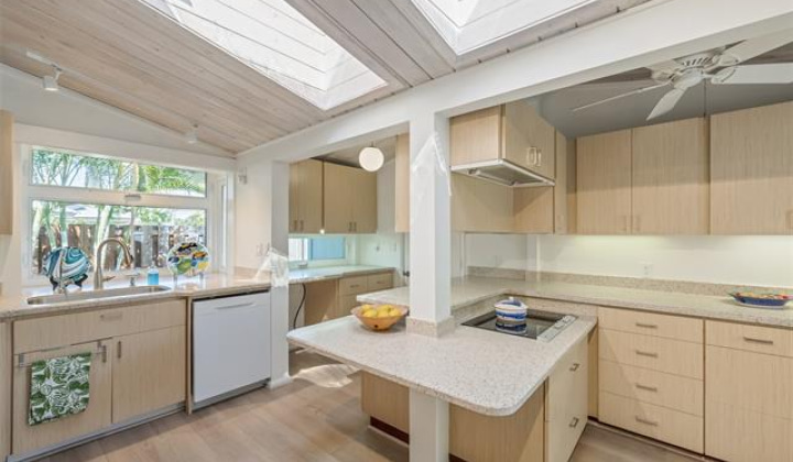 771 Mokapu Road,Kailua,Hawaii,96734,5 Bedrooms Bedrooms,4 BathroomsBathrooms,Single family,Mokapu,18278152