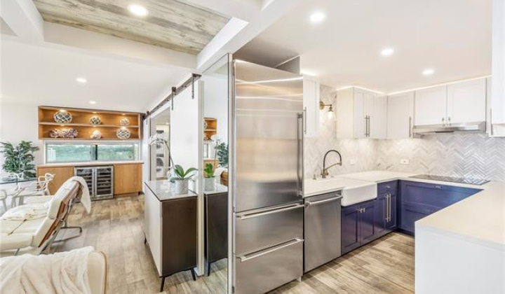 2979 Kalakaua Avenue,Honolulu,Hawaii,96815,1 Bedroom Bedrooms,1 BathroomBathrooms,Condo/Townhouse,Kalakaua,8,18278360