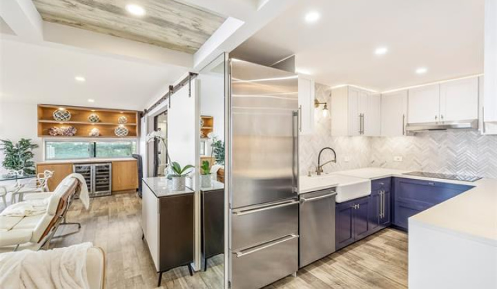 2979 Kalakaua Avenue,Honolulu,Hawaii,96815,1 Bedroom Bedrooms,1 BathroomBathrooms,Condo/Townhouse,Kalakaua,8,18278360