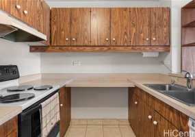 1717 Mott Smith Drive,Honolulu,Hawaii,96822,2 ベッドルーム ベッドルーム,2 バスルームバスルーム,コンド / タウンハウス,Mott Smith,17,18278404