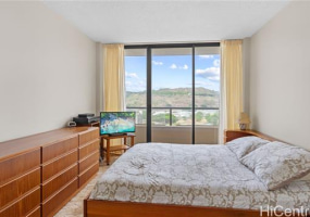 1717 Mott Smith Drive,Honolulu,Hawaii,96822,2 ベッドルーム ベッドルーム,2 バスルームバスルーム,コンド / タウンハウス,Mott Smith,17,18278404