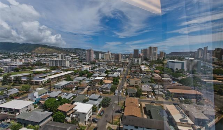 1750 Kalakaua Avenue,Honolulu,Hawaii,96826,1 BathroomBathrooms,Condo/Townhouse,Kalakaua,17,18278635