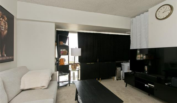1750 Kalakaua Avenue,Honolulu,Hawaii,96826,1 BathroomBathrooms,Condo/Townhouse,Kalakaua,17,18278635