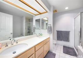 1305 Moanalualani Place,Honolulu,Hawaii,96819,2 ベッドルーム ベッドルーム,2 バスルームバスルーム,コンド / タウンハウス,Moanalualani,18734168