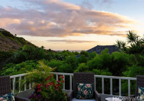 1510 Kalaniiki Street,Honolulu,Hawaii,96821,3 Bedrooms Bedrooms,2 BathroomsBathrooms,Single family,Kalaniiki,18279050