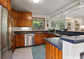 1510 Kalaniiki Street,Honolulu,Hawaii,96821,3 Bedrooms Bedrooms,2 BathroomsBathrooms,Single family,Kalaniiki,18279050