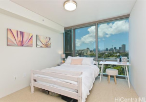 1200 Queen Emma Street,Honolulu,Hawaii,96813,3 Bedrooms Bedrooms,2 BathroomsBathrooms,Condo/Townhouse,Queen Emma,11,18734483