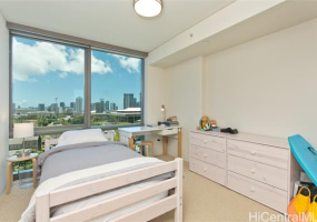 1200 Queen Emma Street,Honolulu,Hawaii,96813,3 Bedrooms Bedrooms,2 BathroomsBathrooms,Condo/Townhouse,Queen Emma,11,18734483