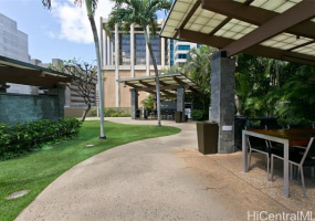 1200 Queen Emma Street,Honolulu,Hawaii,96813,3 Bedrooms Bedrooms,2 BathroomsBathrooms,Condo/Townhouse,Queen Emma,11,18734483