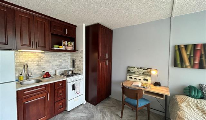 1550 Wilder Avenue,Honolulu,Hawaii,96822,1 BathroomBathrooms,Condo/Townhouse,Wilder,3,18279196