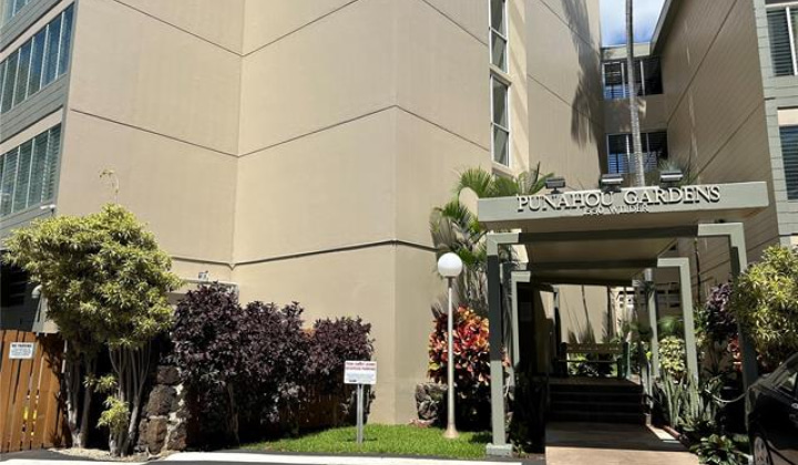 1550 Wilder Avenue,Honolulu,Hawaii,96822,1 BathroomBathrooms,Condo/Townhouse,Wilder,3,18279196