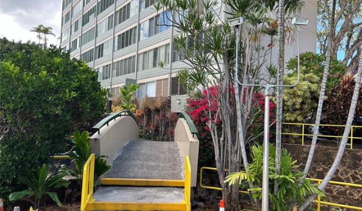 1550 Wilder Avenue,Honolulu,Hawaii,96822,1 BathroomBathrooms,Condo/Townhouse,Wilder,3,18279196