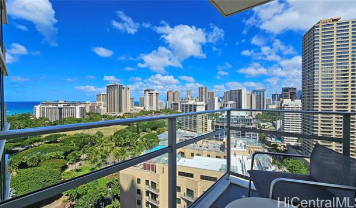 383 Kalaimoku Street,Honolulu,Hawaii,96815,1 BathroomBathrooms,Condo/Townhouse,Kalaimoku,20,18279374