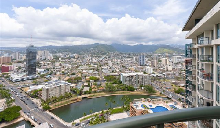 1837 Kalakaua Avenue,Honolulu,Hawaii,96815,3 Bedrooms Bedrooms,2 BathroomsBathrooms,Condo/Townhouse,Kalakaua,33,18735063
