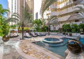 1837 Kalakaua Avenue,Honolulu,Hawaii,96815,3 Bedrooms Bedrooms,2 BathroomsBathrooms,Condo/Townhouse,Kalakaua,33,18735063
