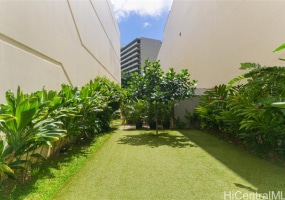 469 Ena Road,Honolulu,Hawaii,96815,2 Bedrooms Bedrooms,2 BathroomsBathrooms,Condo/Townhouse,Ena,3,17857366