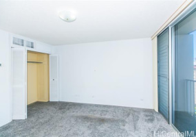 1561 Kanunu Street,Honolulu,Hawaii,96814,3 Bedrooms Bedrooms,2 BathroomsBathrooms,Condo/Townhouse,Kanunu,12,18280025