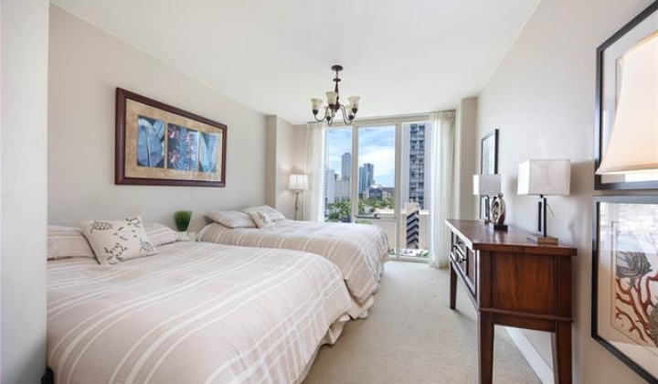 1837 Kalakaua Avenue,Honolulu,Hawaii,96815,2 ベッドルーム ベッドルーム,2 バスルームバスルーム,コンド / タウンハウス,Kalakaua,10,19451647