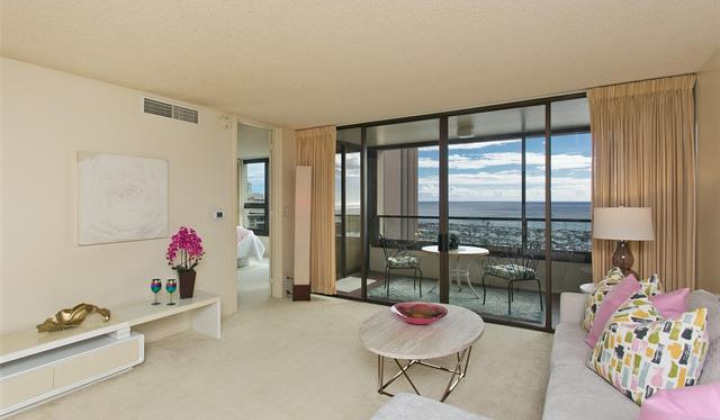 1650 Ala Moana Boulevard,Honolulu,Hawaii,96815,1 Bedroom Bedrooms,1 BathroomBathrooms,Condo/Townhouse,Ala Moana,20,18280697