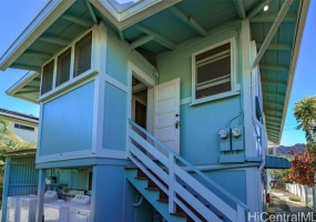 3242 Hinano Street,Honolulu,Hawaii,96815,5 ベッドルーム ベッドルーム,2 バスルームバスルーム,一戸建て,Hinano,18281215