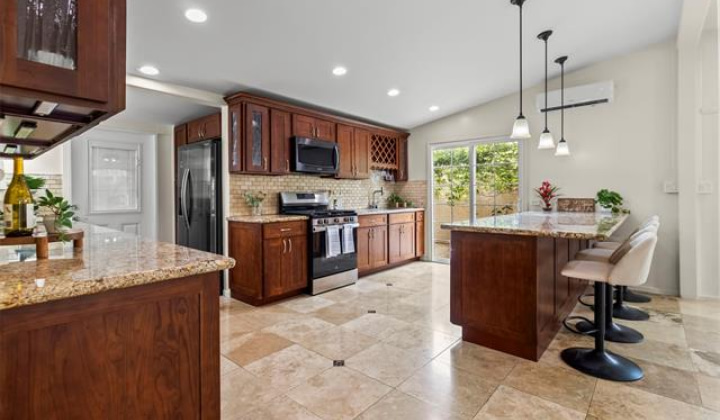 415 Iana Street,Kailua,Hawaii,96734,4 ベッドルーム ベッドルーム,4 バスルームバスルーム,一戸建て,Iana,19452666