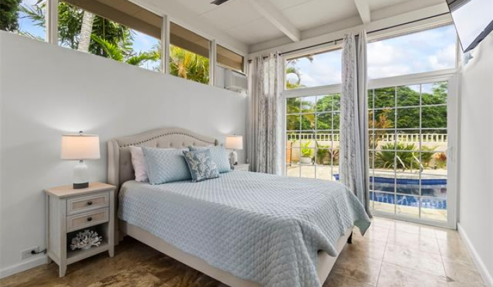 415 Iana Street,Kailua,Hawaii,96734,4 ベッドルーム ベッドルーム,4 バスルームバスルーム,一戸建て,Iana,19452666